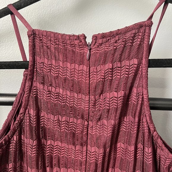 Wine Lace Dress (S) - Picture 5 of 7